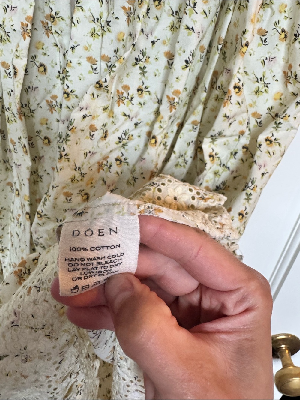 Doen Floral Mini Dress - Picture 3 of 3